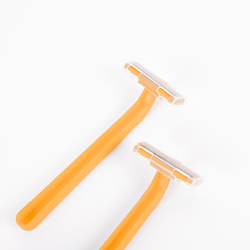 มีดโกนแบบใช้แล้วทิ้งสำหรับผู้ชายและสตรีที่เรียบเนียนเป็นพิเศษ